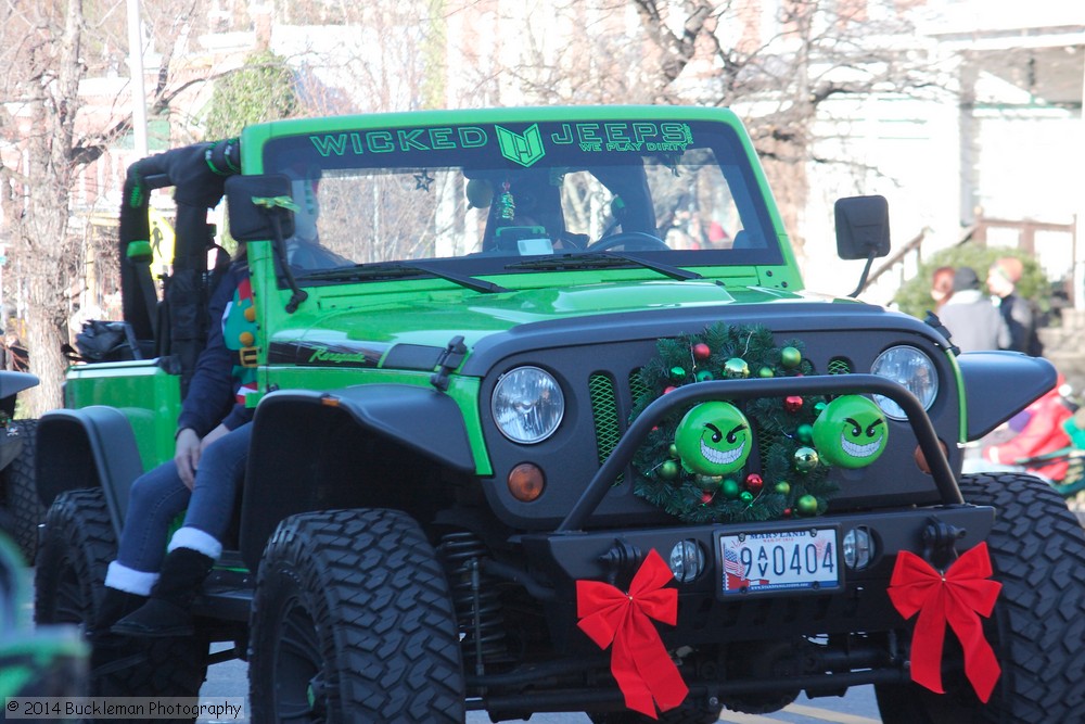 41st Annual Mayors Christmas Parade 2014 - Division 2\nPhotography by: Buckleman Photography\nall images ©2014 Buckleman Photography\nThe images displayed here are of low resolution;\nReprints available, please contact us: \ngerard@bucklemanphotography.com\n410.608.7990\nbucklemanphotography.com\nFile Number - 6862.jpg