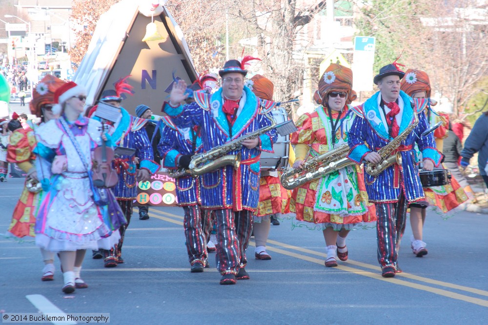 41st Annual Mayors Christmas Parade 2014 - Division 2\nPhotography by: Buckleman Photography\nall images ©2014 Buckleman Photography\nThe images displayed here are of low resolution;\nReprints available, please contact us: \ngerard@bucklemanphotography.com\n410.608.7990\nbucklemanphotography.com\nFile Number - 6878.jpg