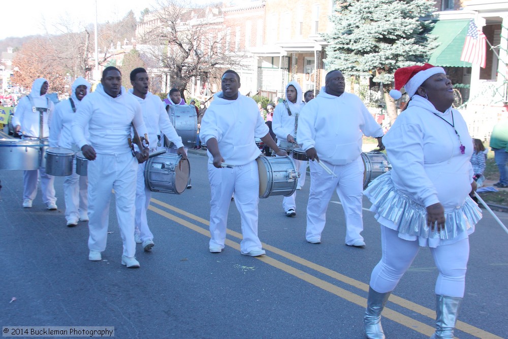 41st Annual Mayors Christmas Parade 2014 - Division 2\nPhotography by: Buckleman Photography\nall images ©2014 Buckleman Photography\nThe images displayed here are of low resolution;\nReprints available, please contact us: \ngerard@bucklemanphotography.com\n410.608.7990\nbucklemanphotography.com\nFile Number - 6917.jpg