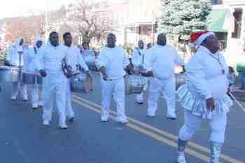 41st Annual Mayors Christmas Parade 2014 - Division 2\nPhotography by: Buckleman Photography\nall images ©2014 Buckleman Photography\nThe images displayed here are of low resolution;\nReprints available, please contact us: \ngerard@bucklemanphotography.com\n410.608.7990\nbucklemanphotography.com\nFile Number - 6917.jpg