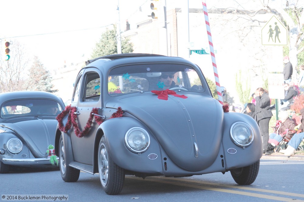 41st Annual Mayors Christmas Parade 2014 Division 1\nPhotography by: Buckleman Photography\nall images ©2014 Buckleman Photography\nThe images displayed here are of low resolution;\nReprints available, please contact us: \ngerard@bucklemanphotography.com\n410.608.7990\nbucklemanphotography.com\nFile number - 9831.jpg