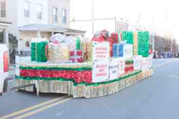 41st Annual Mayors Christmas Parade 2014 Division 1\nPhotography by: Buckleman Photography\nall images ©2014 Buckleman Photography\nThe images displayed here are of low resolution;\nReprints available, please contact us: \ngerard@bucklemanphotography.com\n410.608.7990\nbucklemanphotography.com\nFile number - 9909.jpg