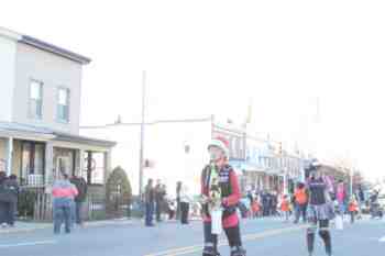 41st Annual Mayors Christmas Parade 2014 Division 1\nPhotography by: Buckleman Photography\nall images ©2014 Buckleman Photography\nThe images displayed here are of low resolution;\nReprints available, please contact us: \ngerard@bucklemanphotography.com\n410.608.7990\nbucklemanphotography.com\nFile number - 9923.jpg