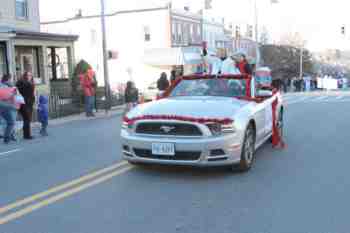 41st Annual Mayors Christmas Parade 2014 Division 1\nPhotography by: Buckleman Photography\nall images ©2014 Buckleman Photography\nThe images displayed here are of low resolution;\nReprints available, please contact us: \ngerard@bucklemanphotography.com\n410.608.7990\nbucklemanphotography.com\nFile number - 0044.jpg