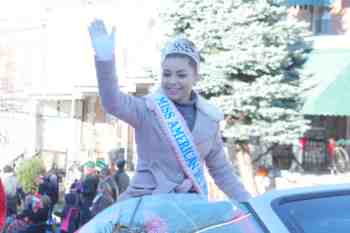 41st Annual Mayors Christmas Parade 2014 - Division 3\nPhotography by: Buckleman Photography\nall images ©2014 Buckleman Photography\nThe images displayed here are of low resolution;\nReprints available, please contact us:\ngerard@bucklemanphotography.com\n410.608.7990\nbucklemanphotography.com\nFile Number - 6955.jpg