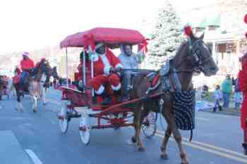 41st Annual Mayors Christmas Parade 2014 - Division 3\nPhotography by: Buckleman Photography\nall images ©2014 Buckleman Photography\nThe images displayed here are of low resolution;\nReprints available, please contact us:\ngerard@bucklemanphotography.com\n410.608.7990\nbucklemanphotography.com\nFile Number - 6959.jpg