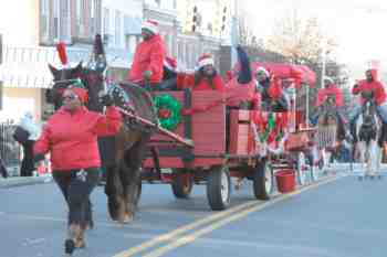 41st Annual Mayors Christmas Parade 2014 Division 1\nPhotography by: Buckleman Photography\nall images ©2014 Buckleman Photography\nThe images displayed here are of low resolution;\nReprints available, please contact us: \ngerard@bucklemanphotography.com\n410.608.7990\nbucklemanphotography.com\nFile number - 9977.jpg