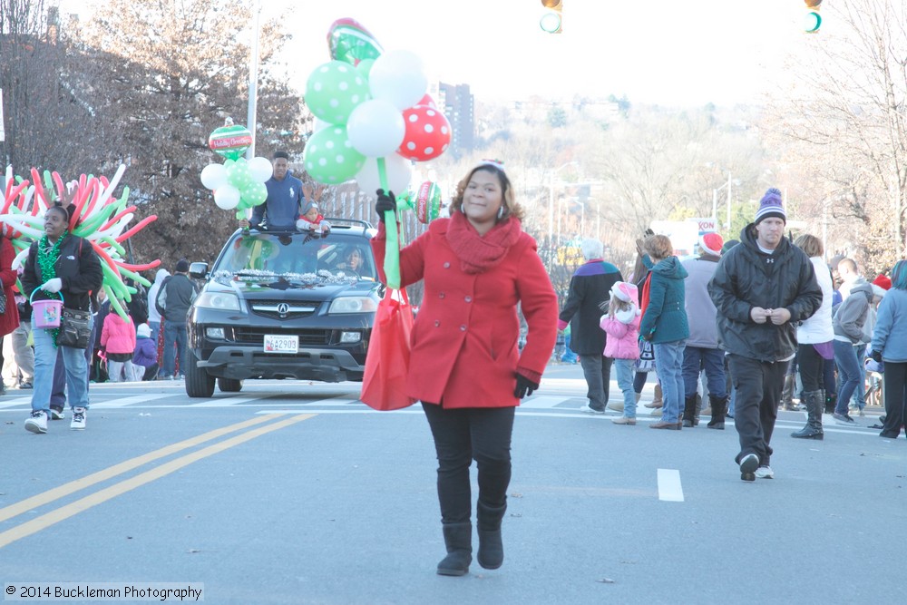 41st Annual Mayors Christmas Parade 2014 Division 1\nPhotography by: Buckleman Photography\nall images ©2014 Buckleman Photography\nThe images displayed here are of low resolution;\nReprints available, please contact us: \ngerard@bucklemanphotography.com\n410.608.7990\nbucklemanphotography.com\nFile number - 9986.jpg