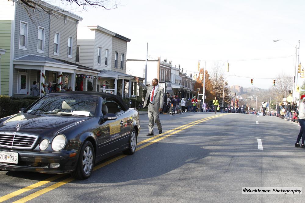 42nd Annual Mayors Christmas Parade Division 1 2015\nPhotography by: Buckleman Photography\nall images ©2015 Buckleman Photography\nThe images displayed here are of low resolution;\nReprints & Website usage available, please contact us: \ngerard@bucklemanphotography.com\n410.608.7990\nbucklemanphotography.com\n2605.jpg