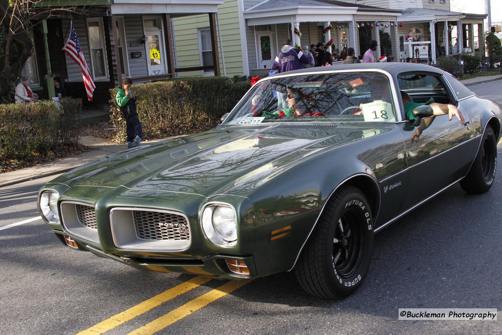 42nd Annual Mayors Christmas Parade Division 1 2015\nPhotography by: Buckleman Photography\nall images ©2015 Buckleman Photography\nThe images displayed here are of low resolution;\nReprints & Website usage available, please contact us: \ngerard@bucklemanphotography.com\n410.608.7990\nbucklemanphotography.com\n2705.jpg