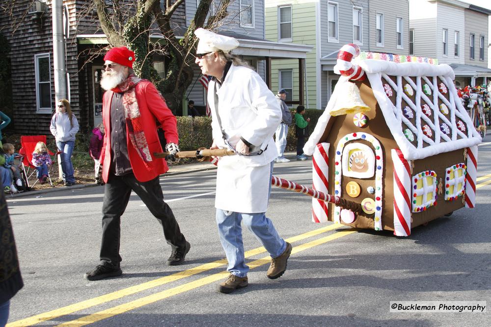 42nd Annual Mayors Christmas Parade Division 1 2015\nPhotography by: Buckleman Photography\nall images ©2015 Buckleman Photography\nThe images displayed here are of low resolution;\nReprints & Website usage available, please contact us: \ngerard@bucklemanphotography.com\n410.608.7990\nbucklemanphotography.com\n2763.jpg