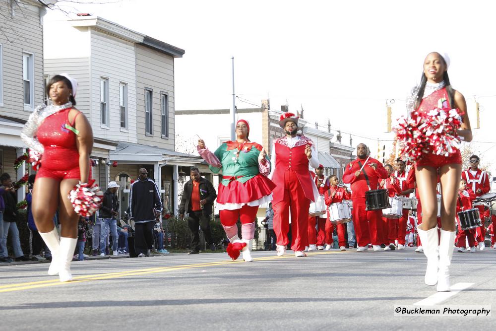 42nd Annual Mayors Christmas Parade Division 1 2015\nPhotography by: Buckleman Photography\nall images ©2015 Buckleman Photography\nThe images displayed here are of low resolution;\nReprints & Website usage available, please contact us: \ngerard@bucklemanphotography.com\n410.608.7990\nbucklemanphotography.com\n2772.jpg