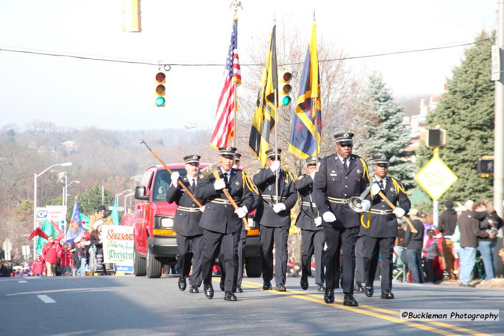 42nd Annual Mayors Christmas Parade Division 1 2015\nPhotography by: Buckleman Photography\nall images ©2015 Buckleman Photography\nThe images displayed here are of low resolution;\nReprints & Website usage available, please contact us: \ngerard@bucklemanphotography.com\n410.608.7990\nbucklemanphotography.com\n7467.jpg