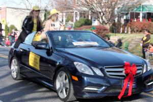 42nd Annual Mayors Christmas Parade Division 1 2015\nPhotography by: Buckleman Photography\nall images ©2015 Buckleman Photography\nThe images displayed here are of low resolution;\nReprints & Website usage available, please contact us: \ngerard@bucklemanphotography.com\n410.608.7990\nbucklemanphotography.com\n7527.jpg