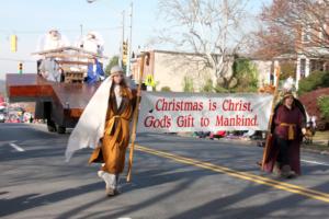 42nd Annual Mayors Christmas Parade Division 1 2015\nPhotography by: Buckleman Photography\nall images ©2015 Buckleman Photography\nThe images displayed here are of low resolution;\nReprints & Website usage available, please contact us: \ngerard@bucklemanphotography.com\n410.608.7990\nbucklemanphotography.com\n7532.jpg