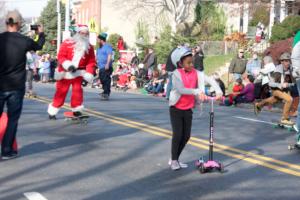 42nd Annual Mayors Christmas Parade Division 1 2015\nPhotography by: Buckleman Photography\nall images ©2015 Buckleman Photography\nThe images displayed here are of low resolution;\nReprints & Website usage available, please contact us: \ngerard@bucklemanphotography.com\n410.608.7990\nbucklemanphotography.com\n7553.jpg