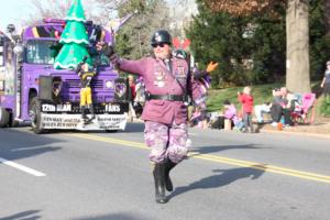 42nd Annual Mayors Christmas Parade Division 1 2015\nPhotography by: Buckleman Photography\nall images ©2015 Buckleman Photography\nThe images displayed here are of low resolution;\nReprints & Website usage available, please contact us: \ngerard@bucklemanphotography.com\n410.608.7990\nbucklemanphotography.com\n7566.jpg