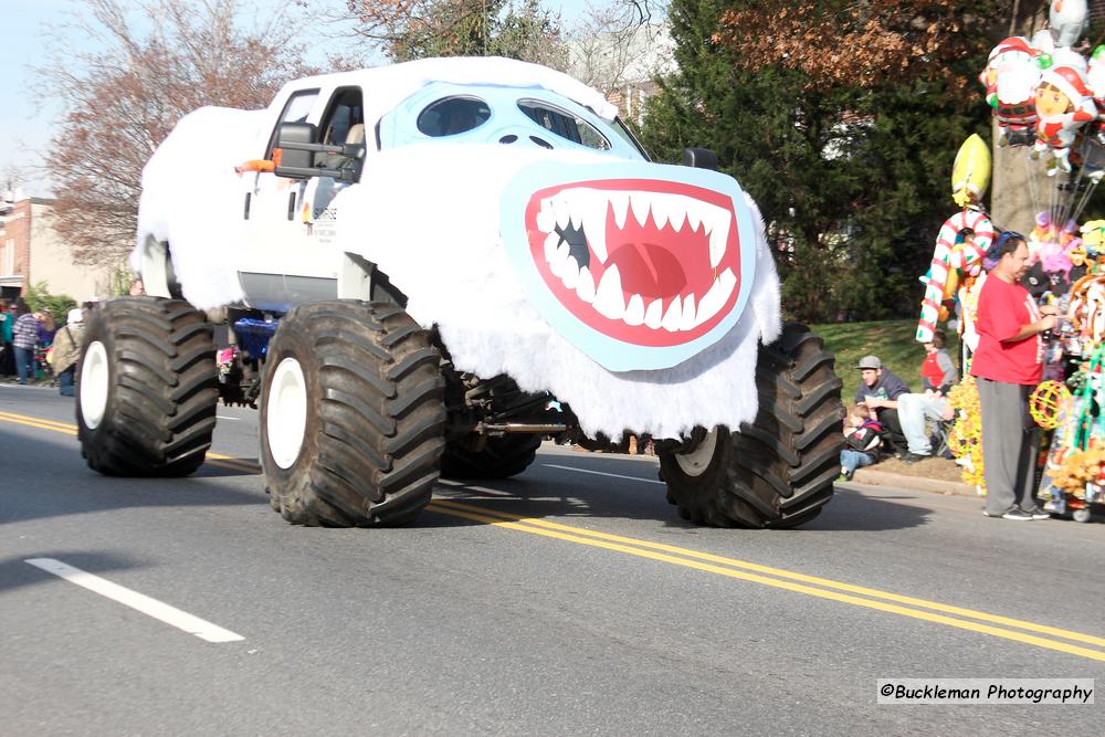 42nd Annual Mayors Christmas Parade Division 1 2015\nPhotography by: Buckleman Photography\nall images ©2015 Buckleman Photography\nThe images displayed here are of low resolution;\nReprints & Website usage available, please contact us: \ngerard@bucklemanphotography.com\n410.608.7990\nbucklemanphotography.com\n7573.jpg