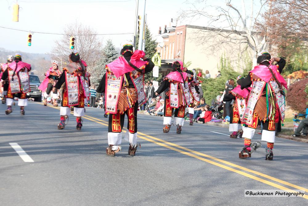 42nd Annual Mayors Christmas Parade Division 1 2015\nPhotography by: Buckleman Photography\nall images ©2015 Buckleman Photography\nThe images displayed here are of low resolution;\nReprints & Website usage available, please contact us: \ngerard@bucklemanphotography.com\n410.608.7990\nbucklemanphotography.com\n7586.jpg