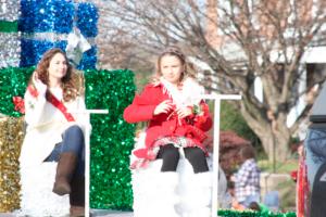 42nd Annual Mayors Christmas Parade Division 1 2015\nPhotography by: Buckleman Photography\nall images ©2015 Buckleman Photography\nThe images displayed here are of low resolution;\nReprints & Website usage available, please contact us: \ngerard@bucklemanphotography.com\n410.608.7990\nbucklemanphotography.com\n7646.jpg