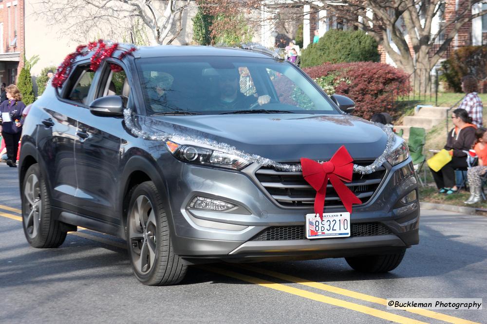 42nd Annual Mayors Christmas Parade Division 1 2015\nPhotography by: Buckleman Photography\nall images ©2015 Buckleman Photography\nThe images displayed here are of low resolution;\nReprints & Website usage available, please contact us: \ngerard@bucklemanphotography.com\n410.608.7990\nbucklemanphotography.com\n7657.jpg