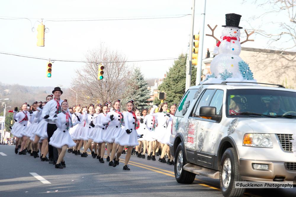 42nd Annual Mayors Christmas Parade Division 1 2015\nPhotography by: Buckleman Photography\nall images ©2015 Buckleman Photography\nThe images displayed here are of low resolution;\nReprints & Website usage available, please contact us: \ngerard@bucklemanphotography.com\n410.608.7990\nbucklemanphotography.com\n7666.jpg