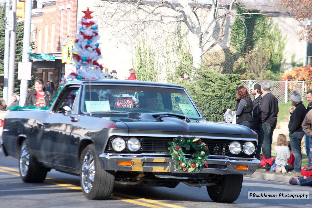 42nd Annual Mayors Christmas Parade Division 1 2015\nPhotography by: Buckleman Photography\nall images ©2015 Buckleman Photography\nThe images displayed here are of low resolution;\nReprints & Website usage available, please contact us: \ngerard@bucklemanphotography.com\n410.608.7990\nbucklemanphotography.com\n7699.jpg