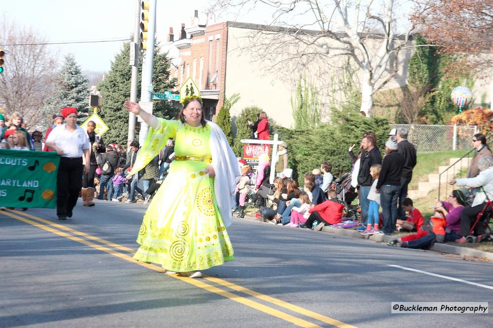 42nd Annual Mayors Christmas Parade Division 1 2015\nPhotography by: Buckleman Photography\nall images ©2015 Buckleman Photography\nThe images displayed here are of low resolution;\nReprints & Website usage available, please contact us: \ngerard@bucklemanphotography.com\n410.608.7990\nbucklemanphotography.com\n7717.jpg