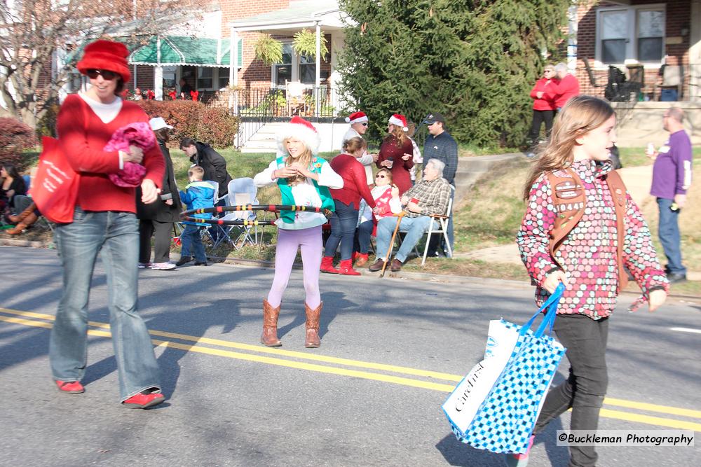 42nd Annual Mayors Christmas Parade Division 1 2015\nPhotography by: Buckleman Photography\nall images ©2015 Buckleman Photography\nThe images displayed here are of low resolution;\nReprints & Website usage available, please contact us: \ngerard@bucklemanphotography.com\n410.608.7990\nbucklemanphotography.com\n7733.jpg