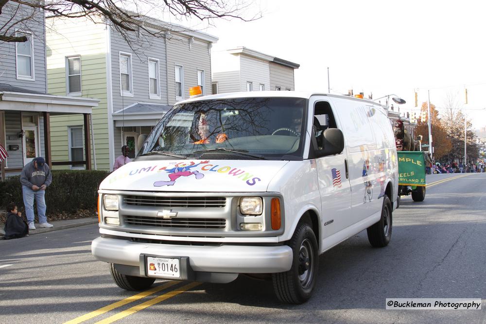 42nd Annual Mayors Christmas Parade Division 1a 2015\nPhotography by: Buckleman Photography\nall images ©2015 Buckleman Photography\nThe images displayed here are of low resolution;\nReprints & Website usage available, please contact us: \ngerard@bucklemanphotography.com\n410.608.7990\nbucklemanphotography.com\n2902.jpg