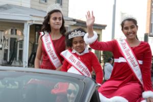 42nd Annual Mayors Christmas Parade Division 2 2015\nPhotography by: Buckleman Photography\nall images ©2015 Buckleman Photography\nThe images displayed here are of low resolution;\nReprints & Website usage available, please contact us: \ngerard@bucklemanphotography.com\n410.608.7990\nbucklemanphotography.com\n3002.jpg