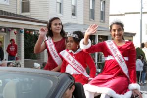 42nd Annual Mayors Christmas Parade Division 2 2015\nPhotography by: Buckleman Photography\nall images ©2015 Buckleman Photography\nThe images displayed here are of low resolution;\nReprints & Website usage available, please contact us: \ngerard@bucklemanphotography.com\n410.608.7990\nbucklemanphotography.com\n3003.jpg