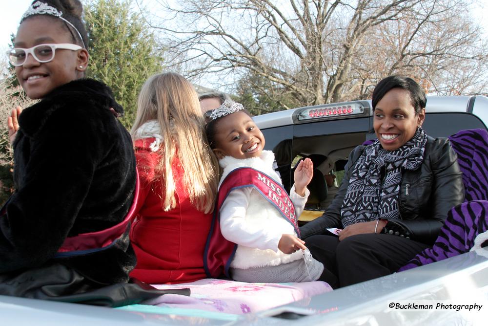 42nd Annual Mayors Christmas Parade Division 2 2015\nPhotography by: Buckleman Photography\nall images ©2015 Buckleman Photography\nThe images displayed here are of low resolution;\nReprints & Website usage available, please contact us: \ngerard@bucklemanphotography.com\n410.608.7990\nbucklemanphotography.com\n3009.jpg