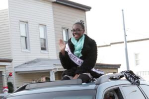 42nd Annual Mayors Christmas Parade Division 2 2015\nPhotography by: Buckleman Photography\nall images ©2015 Buckleman Photography\nThe images displayed here are of low resolution;\nReprints & Website usage available, please contact us: \ngerard@bucklemanphotography.com\n410.608.7990\nbucklemanphotography.com\n3011.jpg