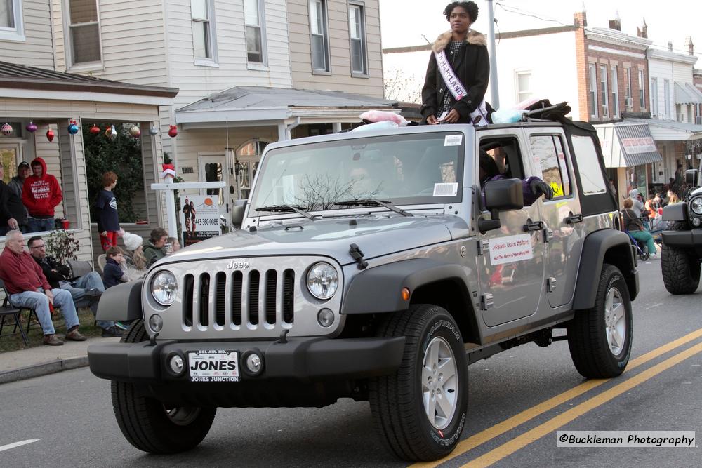42nd Annual Mayors Christmas Parade Division 2 2015\nPhotography by: Buckleman Photography\nall images ©2015 Buckleman Photography\nThe images displayed here are of low resolution;\nReprints & Website usage available, please contact us: \ngerard@bucklemanphotography.com\n410.608.7990\nbucklemanphotography.com\n3020.jpg