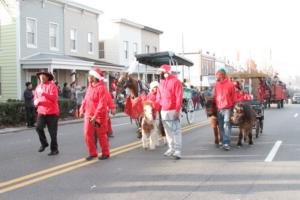 42nd Annual Mayors Christmas Parade Division 2 2015\nPhotography by: Buckleman Photography\nall images ©2015 Buckleman Photography\nThe images displayed here are of low resolution;\nReprints & Website usage available, please contact us: \ngerard@bucklemanphotography.com\n410.608.7990\nbucklemanphotography.com\n3055.jpg