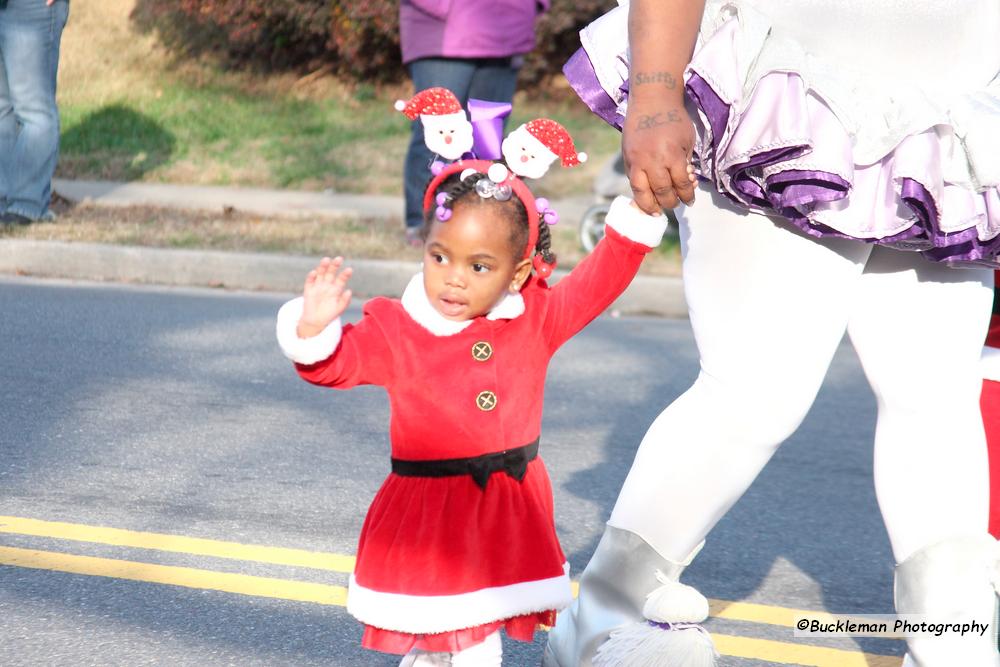 42nd Annual Mayors Christmas Parade Division 2 2015\nPhotography by: Buckleman Photography\nall images ©2015 Buckleman Photography\nThe images displayed here are of low resolution;\nReprints & Website usage available, please contact us: \ngerard@bucklemanphotography.com\n410.608.7990\nbucklemanphotography.com\n7831.jpg