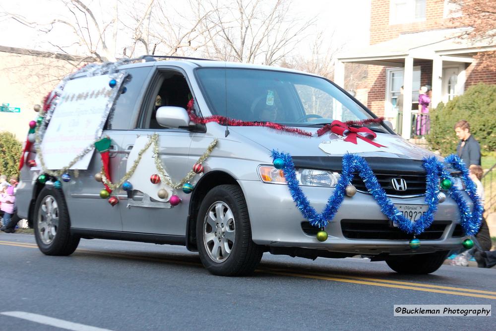 42nd Annual Mayors Christmas Parade Division 2 2015\nPhotography by: Buckleman Photography\nall images ©2015 Buckleman Photography\nThe images displayed here are of low resolution;\nReprints & Website usage available, please contact us: \ngerard@bucklemanphotography.com\n410.608.7990\nbucklemanphotography.com\n7861.jpg