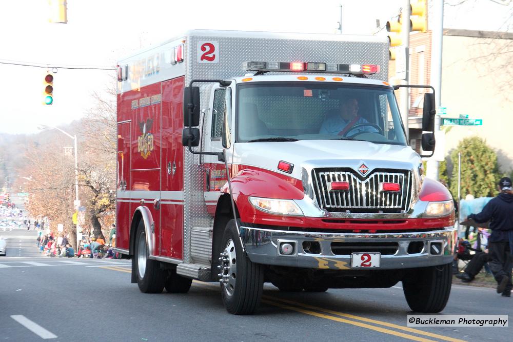 42nd Annual Mayors Christmas Parade Division 2 2015\nPhotography by: Buckleman Photography\nall images ©2015 Buckleman Photography\nThe images displayed here are of low resolution;\nReprints & Website usage available, please contact us: \ngerard@bucklemanphotography.com\n410.608.7990\nbucklemanphotography.com\n7898.jpg