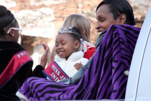 42nd Annual Mayors Christmas Parade Division 2 2015\nPhotography by: Buckleman Photography\nall images ©2015 Buckleman Photography\nThe images displayed here are of low resolution;\nReprints & Website usage available, please contact us: \ngerard@bucklemanphotography.com\n410.608.7990\nbucklemanphotography.com\n7916.jpg