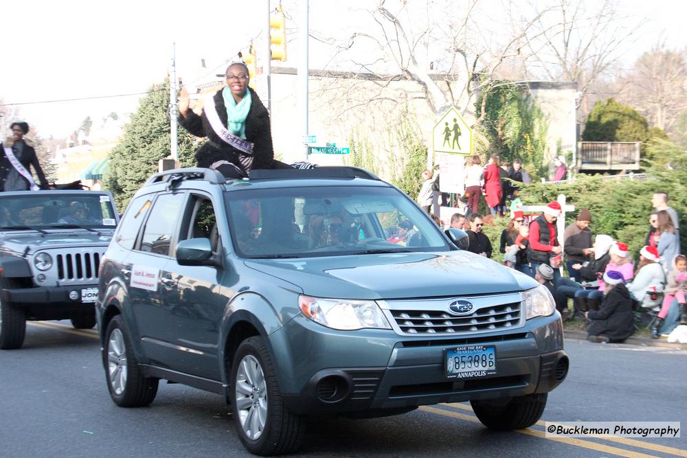 42nd Annual Mayors Christmas Parade Division 2 2015\nPhotography by: Buckleman Photography\nall images ©2015 Buckleman Photography\nThe images displayed here are of low resolution;\nReprints & Website usage available, please contact us: \ngerard@bucklemanphotography.com\n410.608.7990\nbucklemanphotography.com\n7917.jpg