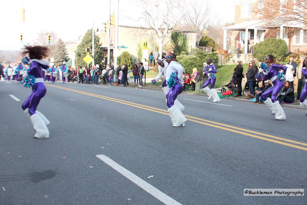 42nd Annual Mayors Christmas Parade Division 2 2015\nPhotography by: Buckleman Photography\nall images ©2015 Buckleman Photography\nThe images displayed here are of low resolution;\nReprints & Website usage available, please contact us: \ngerard@bucklemanphotography.com\n410.608.7990\nbucklemanphotography.com\n7949.jpg