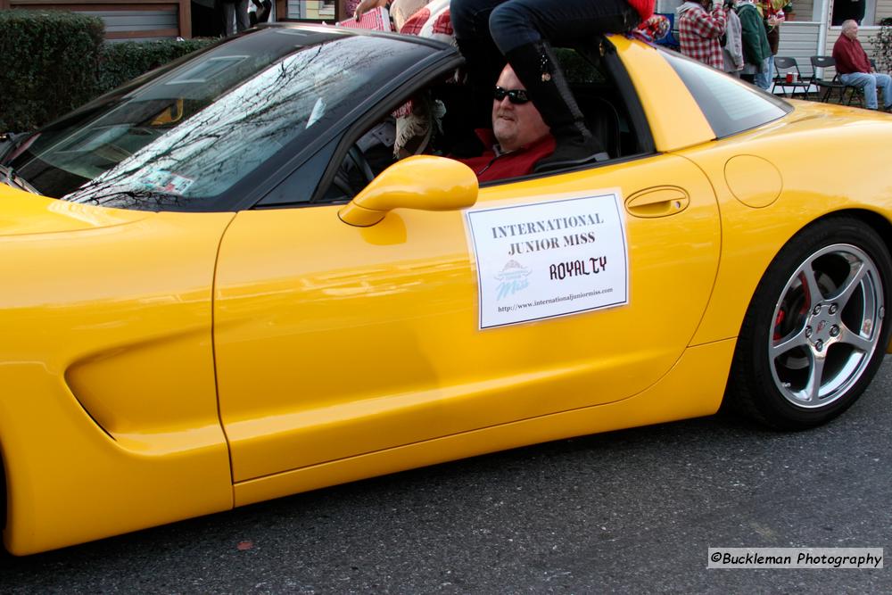 42nd Annual Mayors Christmas Parade Division 3 2015\nPhotography by: Buckleman Photography\nall images ©2015 Buckleman Photography\nThe images displayed here are of low resolution;\nReprints & Website usage available, please contact us: \ngerard@bucklemanphotography.com\n410.608.7990\nbucklemanphotography.com\n3085.jpg