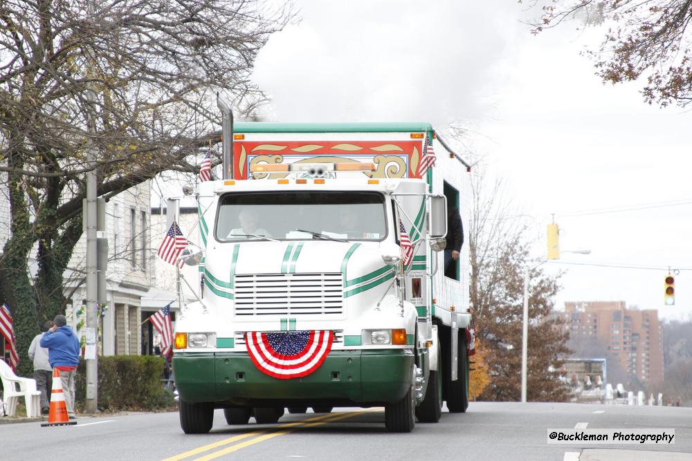 44th Annual Mayors Christmas Parade 2016\nPhotography by: Buckleman Photography\nall images ©2016 Buckleman Photography\nThe images displayed here are of low resolution;\nReprints available, please contact us: \ngerard@bucklemanphotography.com\n410.608.7990\nbucklemanphotography.com\n_MG_6530.CR2