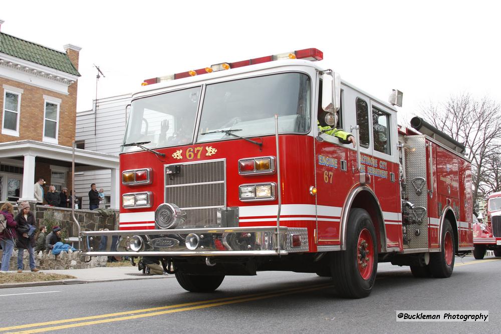 44th Annual Mayors Christmas Parade 2016\nPhotography by: Buckleman Photography\nall images ©2016 Buckleman Photography\nThe images displayed here are of low resolution;\nReprints available, please contact us: \ngerard@bucklemanphotography.com\n410.608.7990\nbucklemanphotography.com\n_MG_6791.CR2