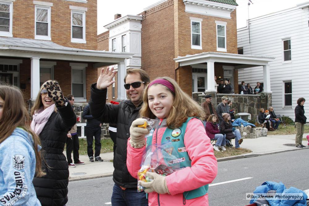 44th Annual Mayors Christmas Parade 2016\nPhotography by: Buckleman Photography\nall images ©2016 Buckleman Photography\nThe images displayed here are of low resolution;\nReprints available, please contact us: \ngerard@bucklemanphotography.com\n410.608.7990\nbucklemanphotography.com\n_MG_6903.CR2