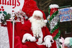 44th Annual Mayors Christmas Parade 2016\nPhotography by: Buckleman Photography\nall images ©2016 Buckleman Photography\nThe images displayed here are of low resolution;\nReprints available, please contact us: \ngerard@bucklemanphotography.com\n410.608.7990\nbucklemanphotography.com\n_MG_9360.CR2