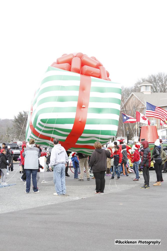 44th Annual Mayors Christmas Parade 2016\nPhotography by: Buckleman Photography\nall images ©2016 Buckleman Photography\nThe images displayed here are of low resolution;\nReprints available, please contact us: \ngerard@bucklemanphotography.com\n410.608.7990\nbucklemanphotography.com\n_MG_6491.CR2