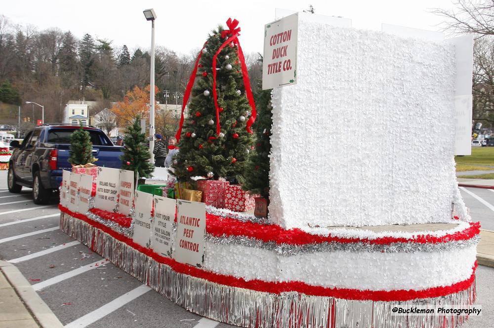 44th Annual Mayors Christmas Parade 2016\nPhotography by: Buckleman Photography\nall images ©2016 Buckleman Photography\nThe images displayed here are of low resolution;\nReprints available, please contact us: \ngerard@bucklemanphotography.com\n410.608.7990\nbucklemanphotography.com\n_MG_8423.CR2