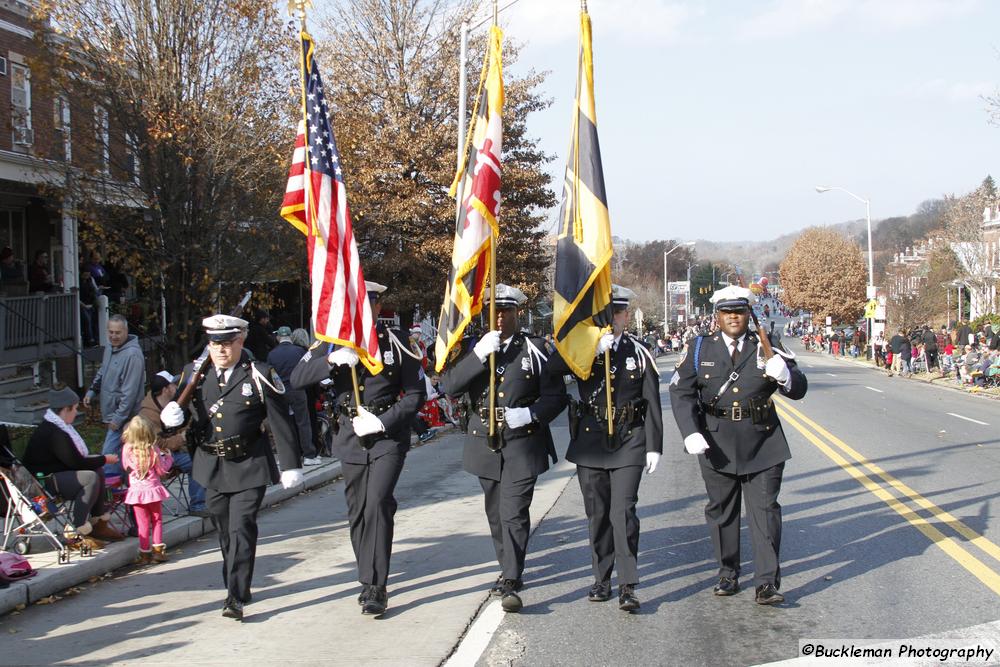 45th Annual Mayors Christmas Parade 2017\nPhotography by: Buckleman Photography\nall images ©2017 Buckleman Photography\nThe images displayed here are of low resolution;\nReprints available, please contact us: \ngerard@bucklemanphotography.com\n410.608.7990\nbucklemanphotography.com\n8279.CR2